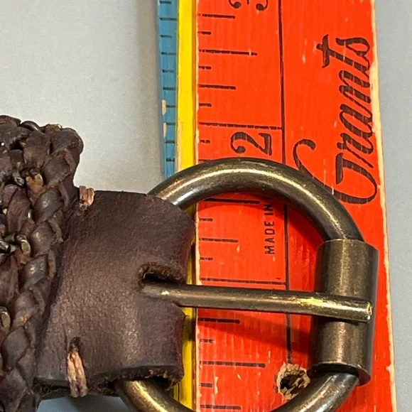 Frye Dark Brown Leather Belt D Ring Brass Buckle Rodeo Belt Size Small 28-34 - Picture 10 of 12